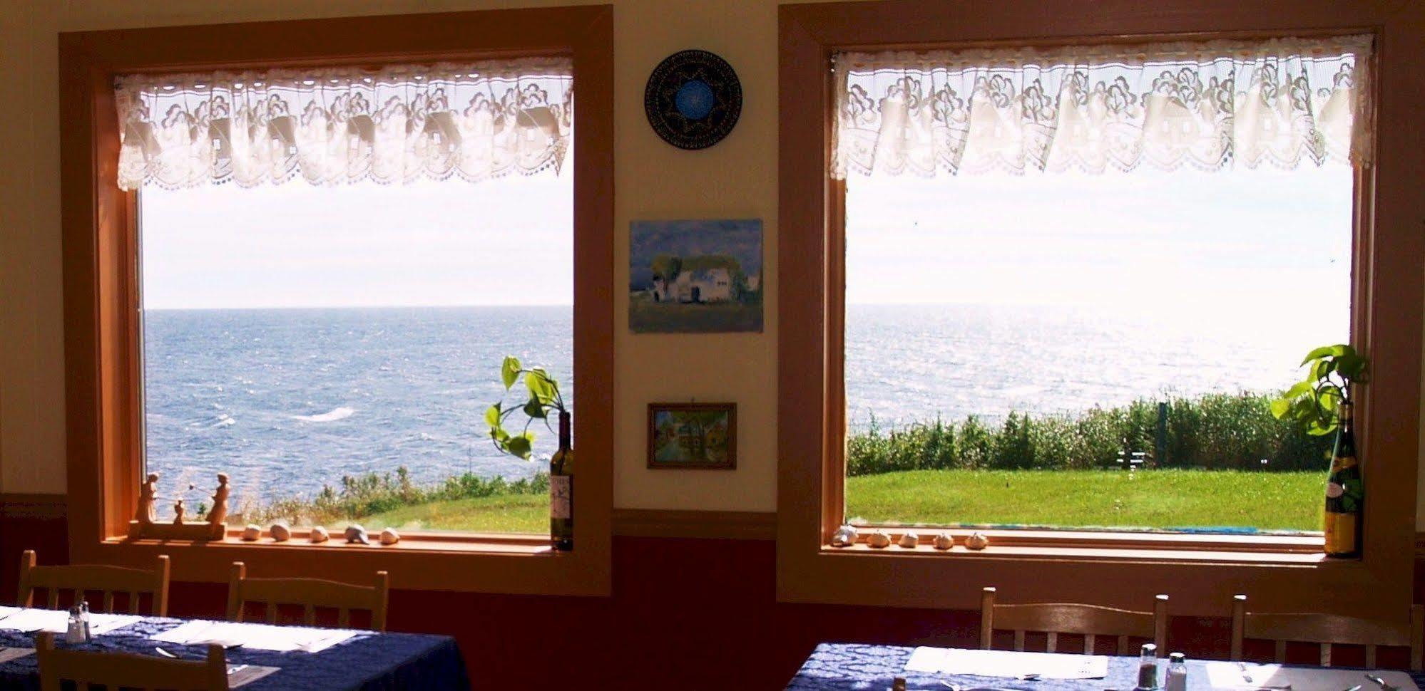 Restaurant-Motel L'Etoile Du Nord Pointe a la Fregate Luaran gambar